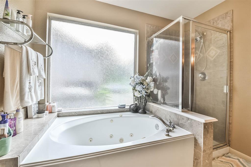 606 2 Rollingwood Street, Pinehurst, Texas 77362, 5 Bedrooms Bedrooms, 5 Rooms Rooms,3 BathroomsBathrooms,Single-family,For Sale,Rollingwood,86499949