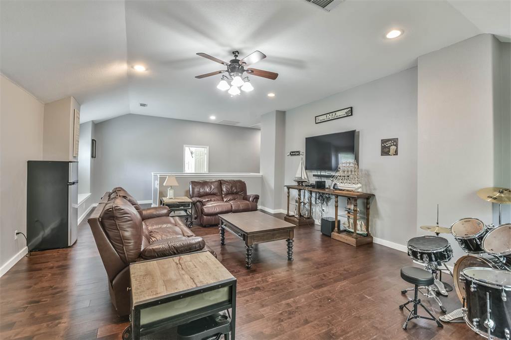 606 2 Rollingwood Street, Pinehurst, Texas 77362, 5 Bedrooms Bedrooms, 5 Rooms Rooms,3 BathroomsBathrooms,Single-family,For Sale,Rollingwood,86499949