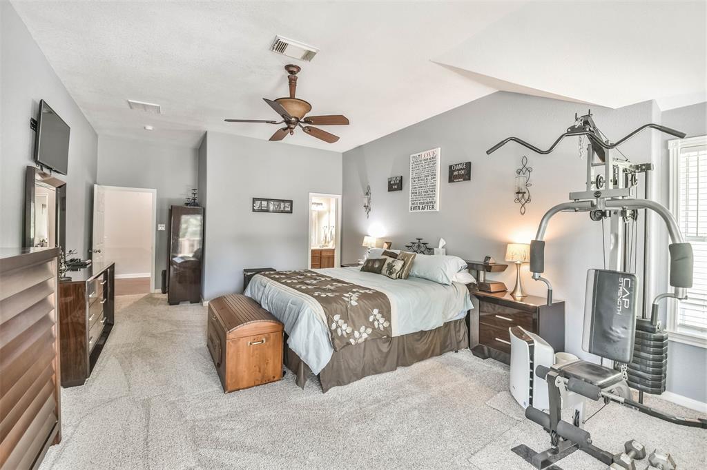 606 2 Rollingwood Street, Pinehurst, Texas 77362, 5 Bedrooms Bedrooms, 5 Rooms Rooms,3 BathroomsBathrooms,Single-family,For Sale,Rollingwood,86499949