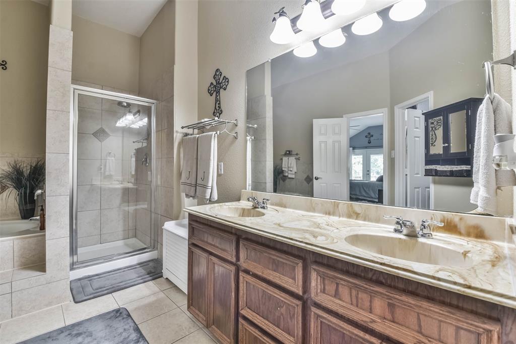 606 2 Rollingwood Street, Pinehurst, Texas 77362, 5 Bedrooms Bedrooms, 5 Rooms Rooms,3 BathroomsBathrooms,Single-family,For Sale,Rollingwood,86499949