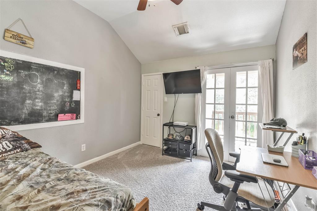 606 2 Rollingwood Street, Pinehurst, Texas 77362, 5 Bedrooms Bedrooms, 5 Rooms Rooms,3 BathroomsBathrooms,Single-family,For Sale,Rollingwood,86499949
