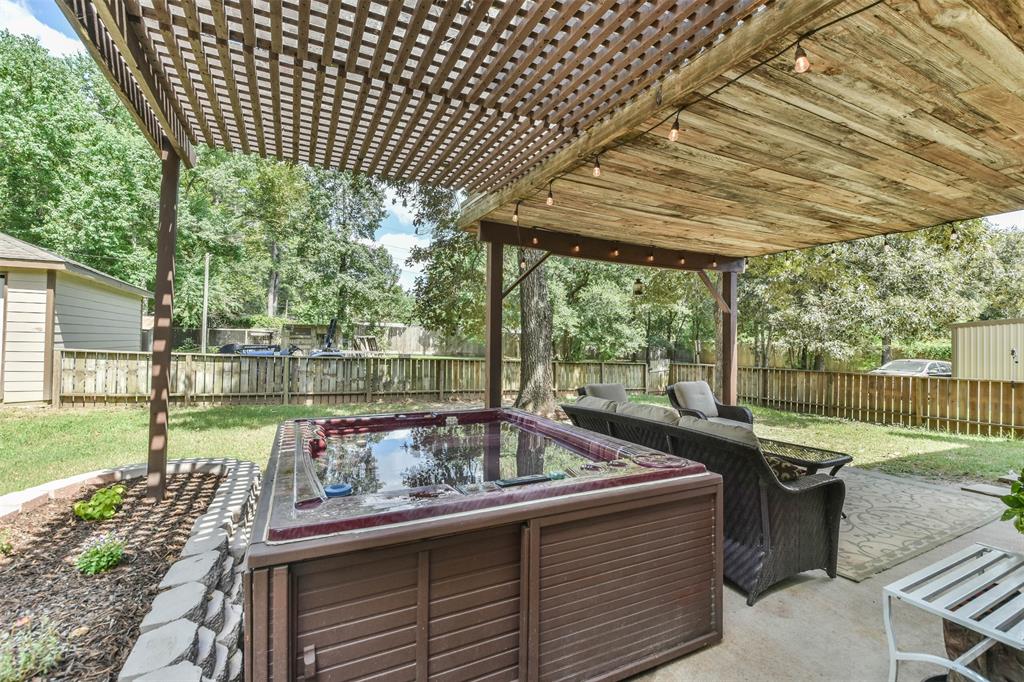 606 2 Rollingwood Street, Pinehurst, Texas 77362, 5 Bedrooms Bedrooms, 5 Rooms Rooms,3 BathroomsBathrooms,Single-family,For Sale,Rollingwood,86499949
