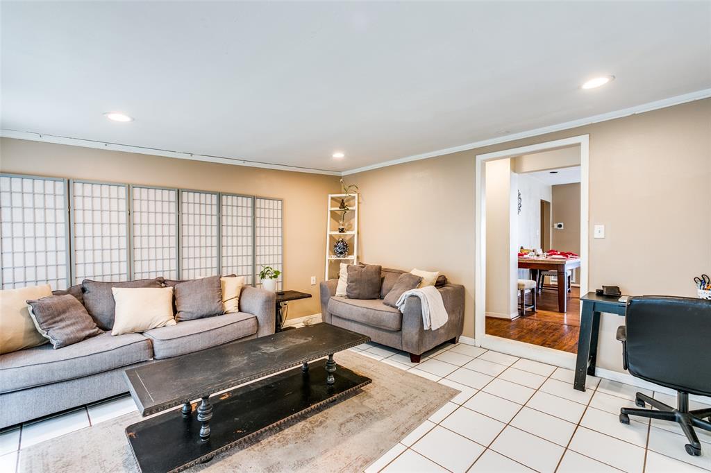 4110 1 Marlborough Drive, Houston, Texas 77092, 3 Bedrooms Bedrooms, 11 Rooms Rooms,2 BathroomsBathrooms,Single-family,For Sale,Marlborough,54156175