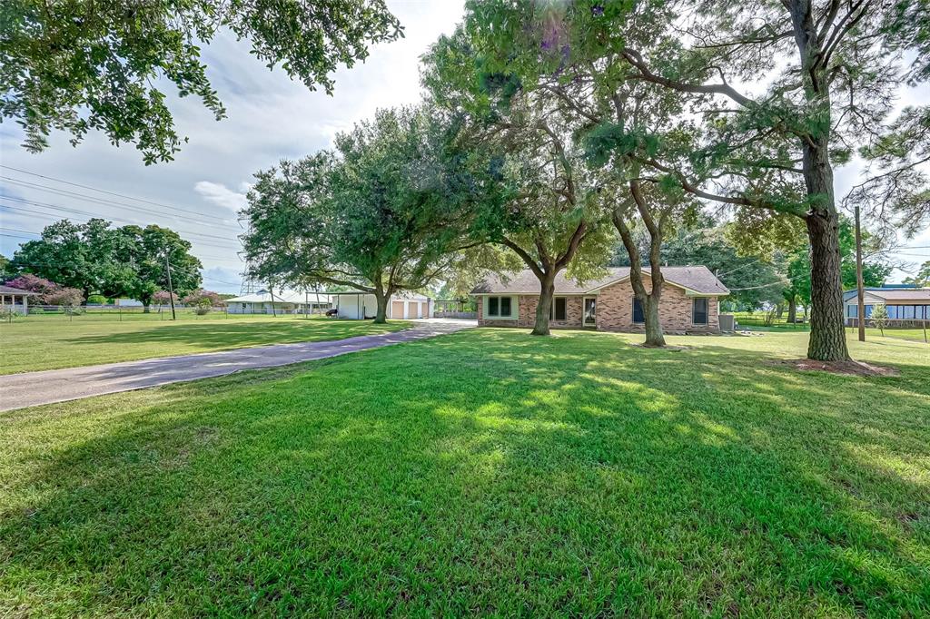 14401 1 Bohemian Hall Road, Crosby, Texas 77532, 3 Bedrooms Bedrooms, 7 Rooms Rooms,2 BathroomsBathrooms,Single-family,For Sale,Bohemian Hall,47834252