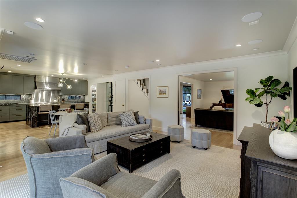 2507 Reba Drive, Houston, TX 77019 - HAR.com