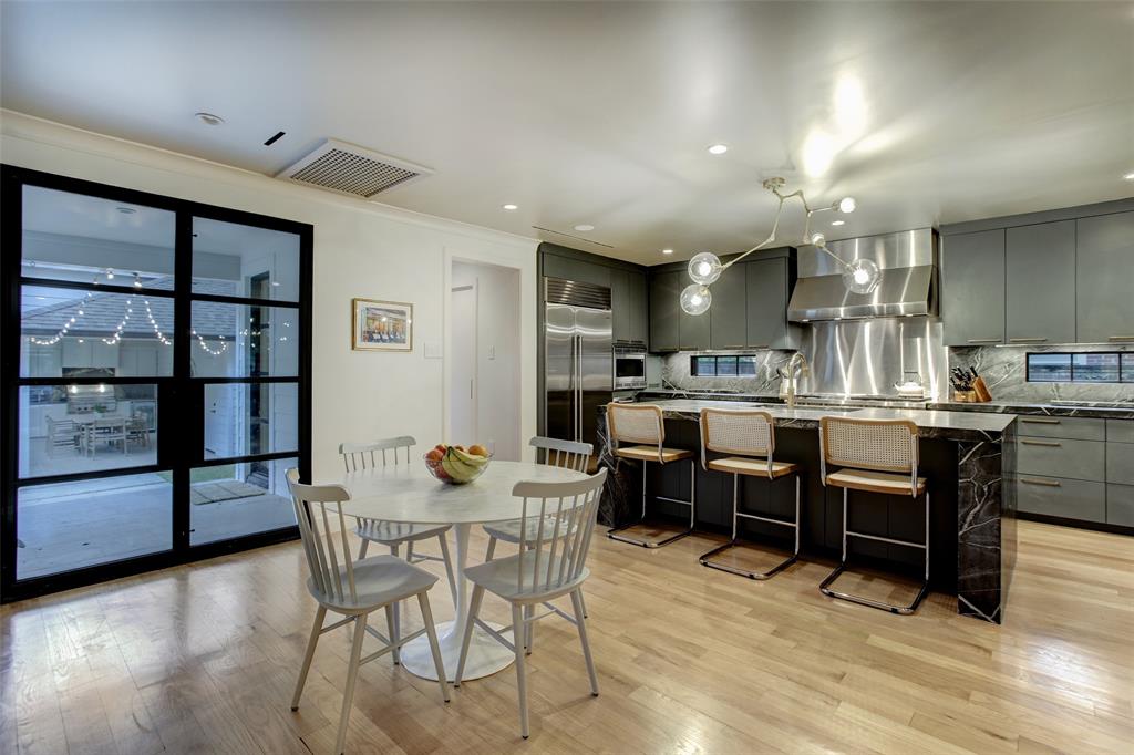 2507 Reba Drive, Houston, TX 77019 - HAR.com