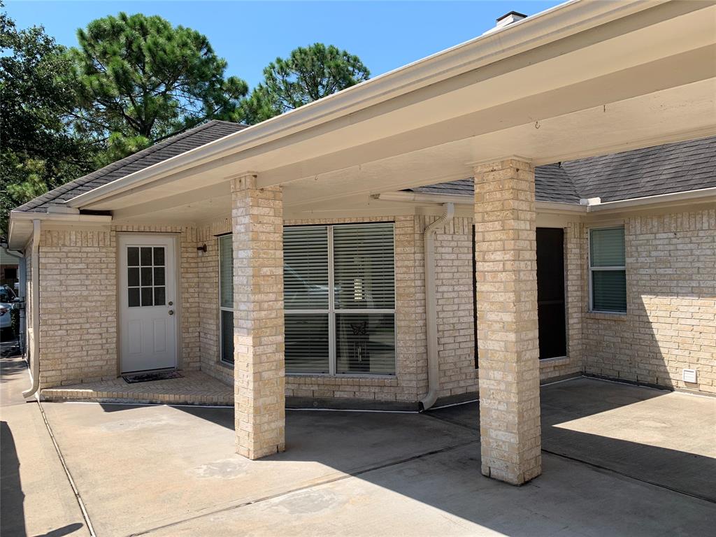 138 1 Emerald Cloud Lane, League City, Texas 77573, 3 Bedrooms Bedrooms, 11 Rooms Rooms,2 BathroomsBathrooms,Single-family,For Sale,Emerald Cloud,22424836