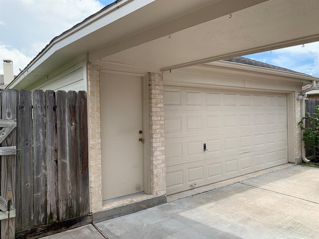 138 1 Emerald Cloud Lane, League City, Texas 77573, 3 Bedrooms Bedrooms, 11 Rooms Rooms,2 BathroomsBathrooms,Single-family,For Sale,Emerald Cloud,22424836