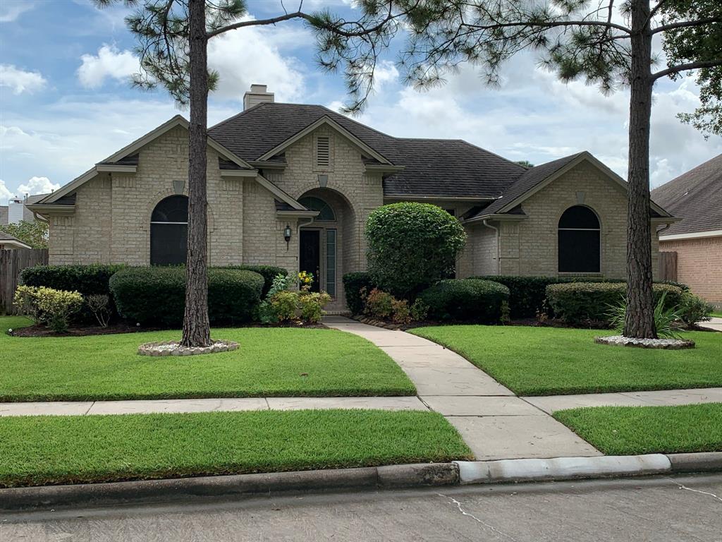 138 1 Emerald Cloud Lane, League City, Texas 77573, 3 Bedrooms Bedrooms, 11 Rooms Rooms,2 BathroomsBathrooms,Single-family,For Sale,Emerald Cloud,22424836