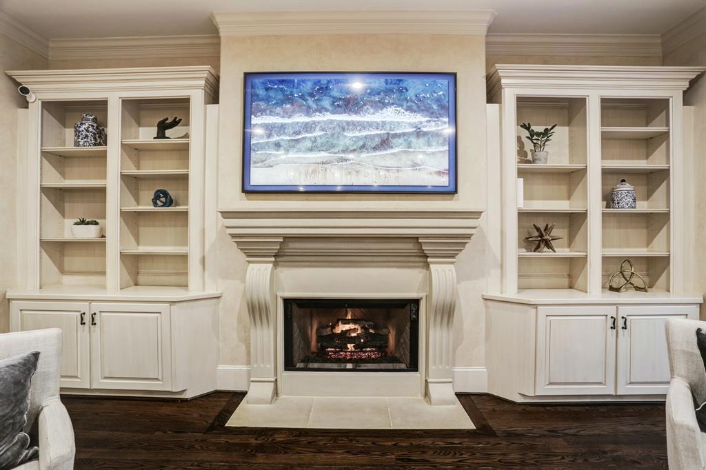 3919 3 Drake Street, Houston, Texas 77005, 4 Bedrooms Bedrooms, 10 Rooms Rooms,3 BathroomsBathrooms,Single-family,For Sale,Drake,71329356