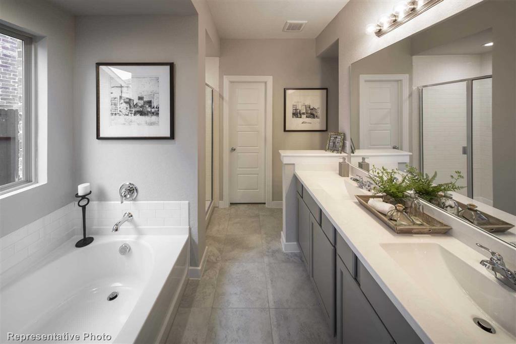27041 2 Sofia Forest Drive, Magnolia, Texas 77354, 4 Bedrooms Bedrooms, 9 Rooms Rooms,3 BathroomsBathrooms,Single-family,For Sale,Sofia Forest Drive,80405372