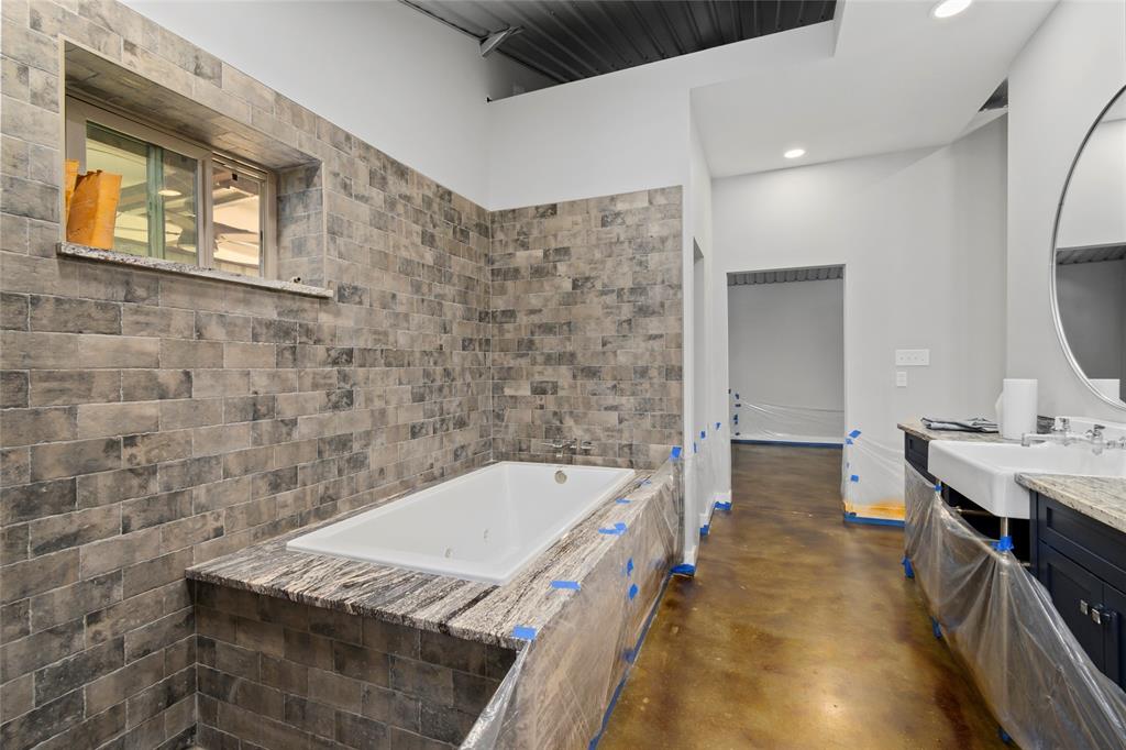 22321 1 Mossy Oaks Road, Spring, Texas 77389, ,Country Homes/acreage,For Sale,Mossy Oaks,66763946