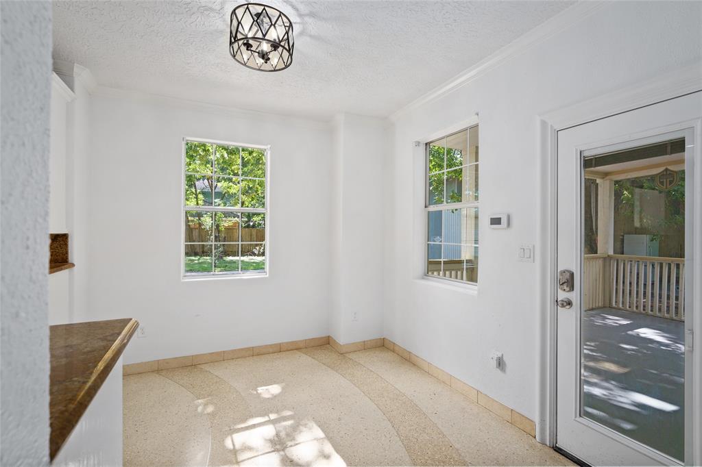 702 2 Cleo Street, Fresno, Texas 77545, 5 Bedrooms Bedrooms, 14 Rooms Rooms,3 BathroomsBathrooms,Single-family,For Sale,Cleo,63399646
