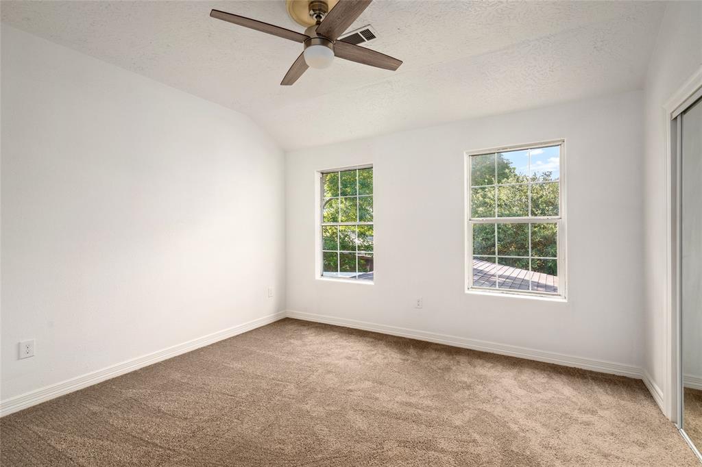 702 2 Cleo Street, Fresno, Texas 77545, 5 Bedrooms Bedrooms, 14 Rooms Rooms,3 BathroomsBathrooms,Single-family,For Sale,Cleo,63399646