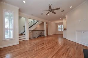 5006 Gibson, Houston, TX, 77007