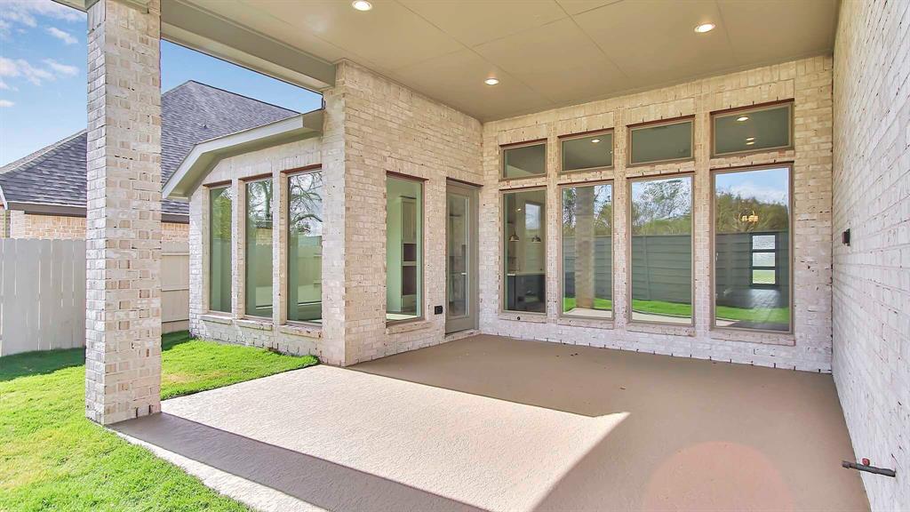 4311 1 Rocky Stream Court, Manvel, Texas 77578, 4 Bedrooms Bedrooms, 7 Rooms Rooms,3 BathroomsBathrooms,Single-family,For Sale,Rocky Stream,55206603