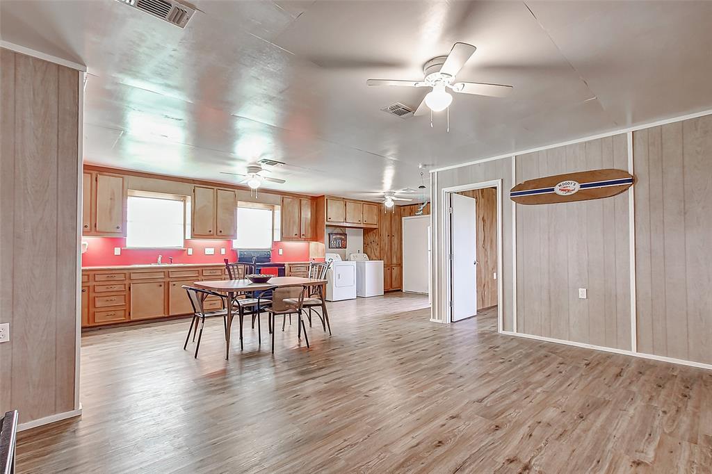 3253 1 Hwy 87, Crystal Beach, Texas 77650, 3 Bedrooms Bedrooms, 5 Rooms Rooms,2 BathroomsBathrooms,Single-family,For Sale,Hwy 87,26952245