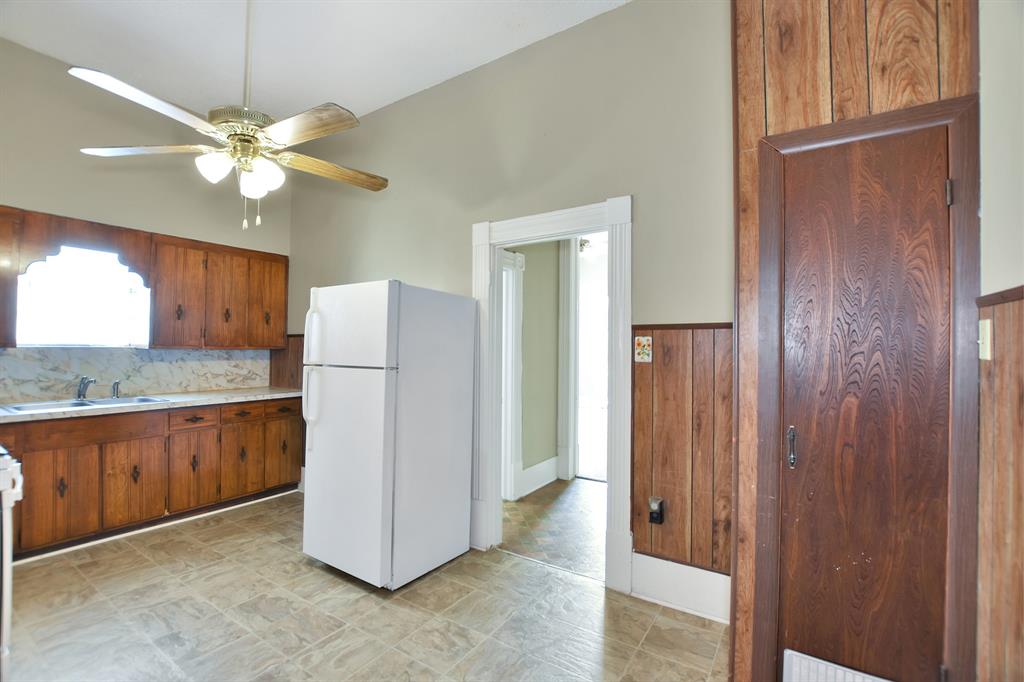 1616 2 Post Office Street, Galveston, Texas 77550, 2 Bedrooms Bedrooms, ,2 BathroomsBathrooms,Multi-family,For Sale,Post Office,26065643