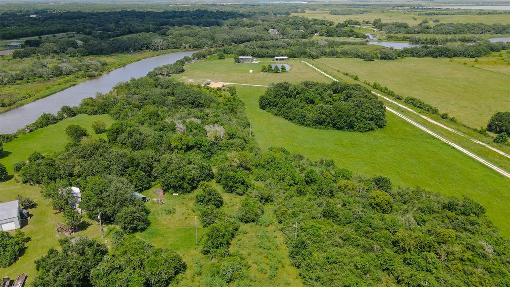 5577 2 County Road 203, Liverpool, Texas 77577, 2 Bedrooms Bedrooms, 2 Rooms Rooms,1 BathroomBathrooms,Single-family,For Sale,County Road 203,23954649