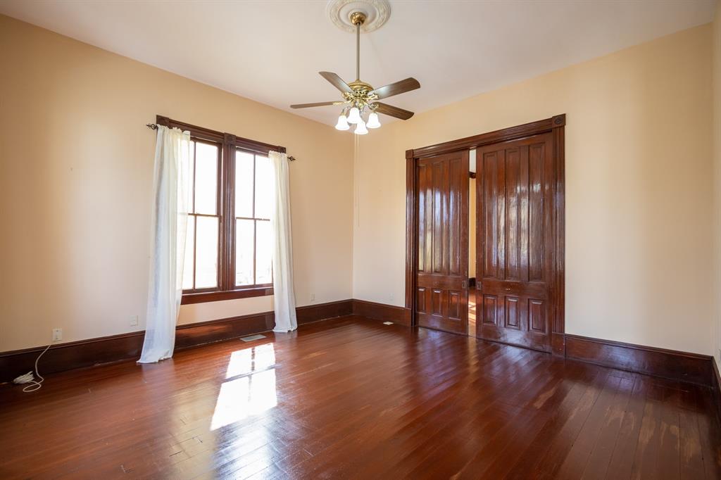 1505 2 Mechanic Street, Galveston, Texas 77550, 3 Bedrooms Bedrooms, 8 Rooms Rooms,3 BathroomsBathrooms,Single-family,For Sale,Mechanic,54993430