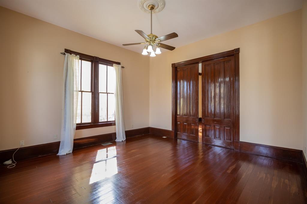 1505 2 Mechanic Street, Galveston, Texas 77550, 3 Bedrooms Bedrooms, 8 Rooms Rooms,3 BathroomsBathrooms,Single-family,For Sale,Mechanic,54993430