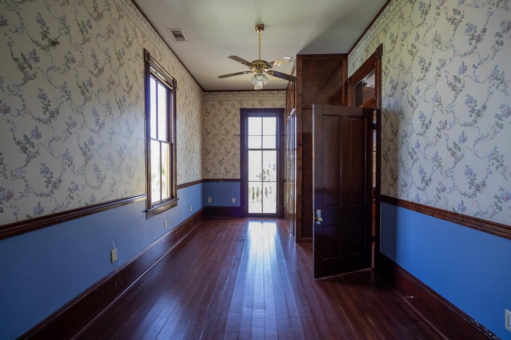 1505 2 Mechanic Street, Galveston, Texas 77550, 3 Bedrooms Bedrooms, 8 Rooms Rooms,3 BathroomsBathrooms,Single-family,For Sale,Mechanic,54993430