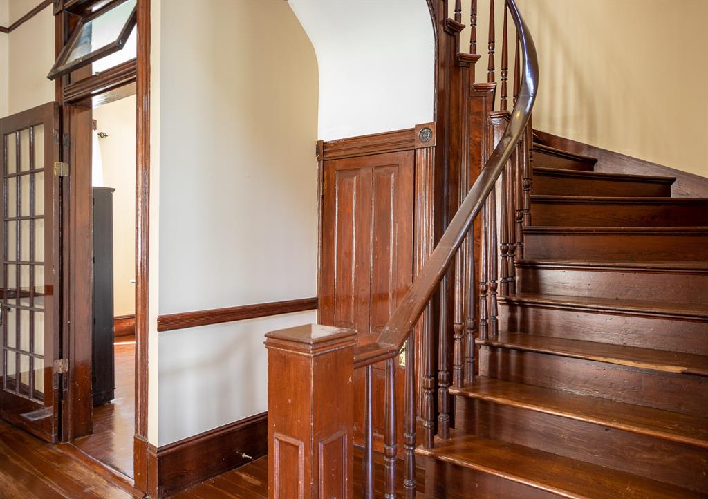 1505 2 Mechanic Street, Galveston, Texas 77550, 3 Bedrooms Bedrooms, 8 Rooms Rooms,3 BathroomsBathrooms,Single-family,For Sale,Mechanic,54993430