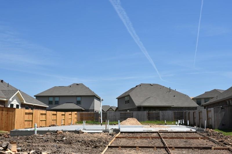 3318 1 Andlor Hills Drive, Richmond, Texas 77406, 3 Bedrooms Bedrooms, 9 Rooms Rooms,2 BathroomsBathrooms,Single-family,For Sale,Andlor Hills,85320956