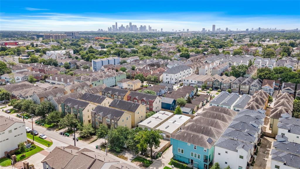 944 26th Street, Houston, Texas 77008, ,Lots,For Sale,26th,89758355