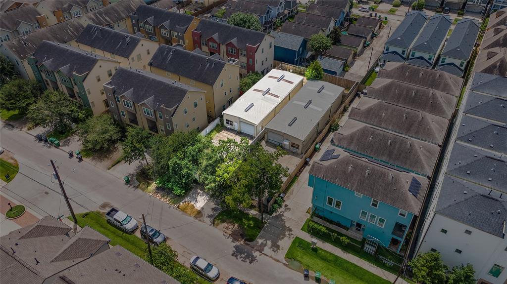 944 26th Street, Houston, Texas 77008, ,Lots,For Sale,26th,89758355