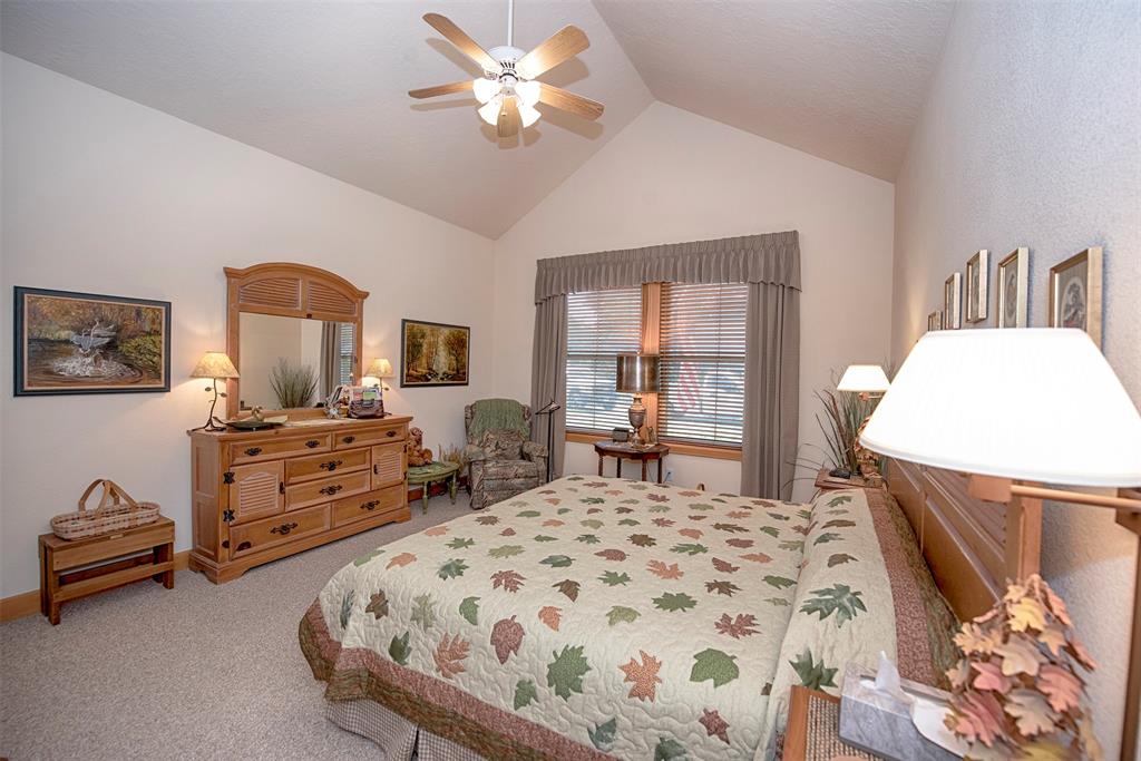 3631 2 Bayshore Drive, Bacliff, Texas 77518, 5 Bedrooms Bedrooms, 13 Rooms Rooms,4 BathroomsBathrooms,Single-family,For Sale,Bayshore,63074546