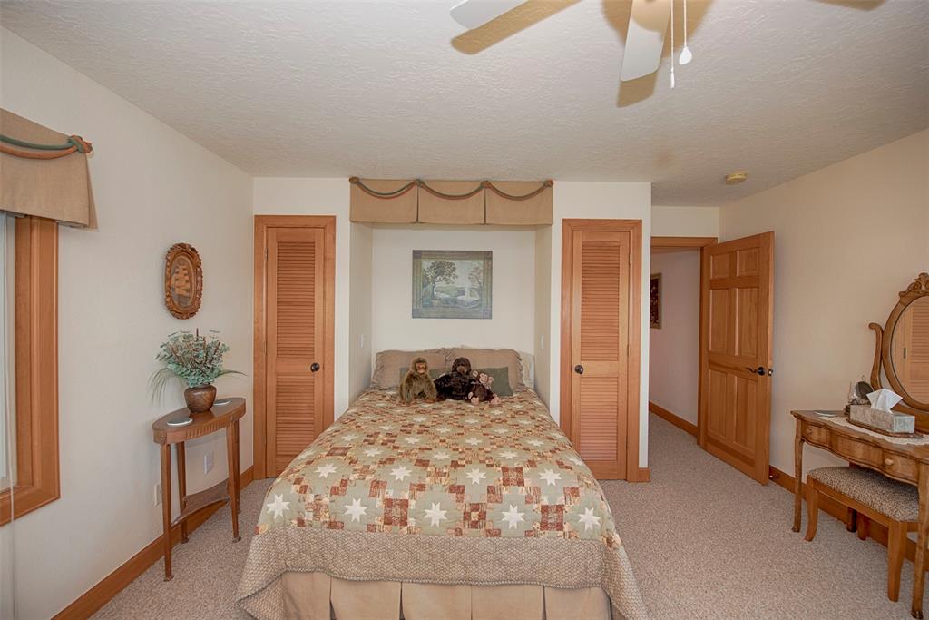 3631 2 Bayshore Drive, Bacliff, Texas 77518, 5 Bedrooms Bedrooms, 13 Rooms Rooms,4 BathroomsBathrooms,Single-family,For Sale,Bayshore,63074546