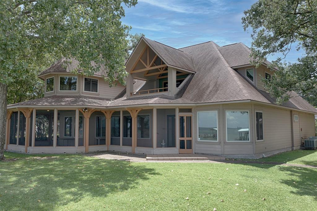 3631 2 Bayshore Drive, Bacliff, Texas 77518, 5 Bedrooms Bedrooms, 13 Rooms Rooms,4 BathroomsBathrooms,Single-family,For Sale,Bayshore,63074546