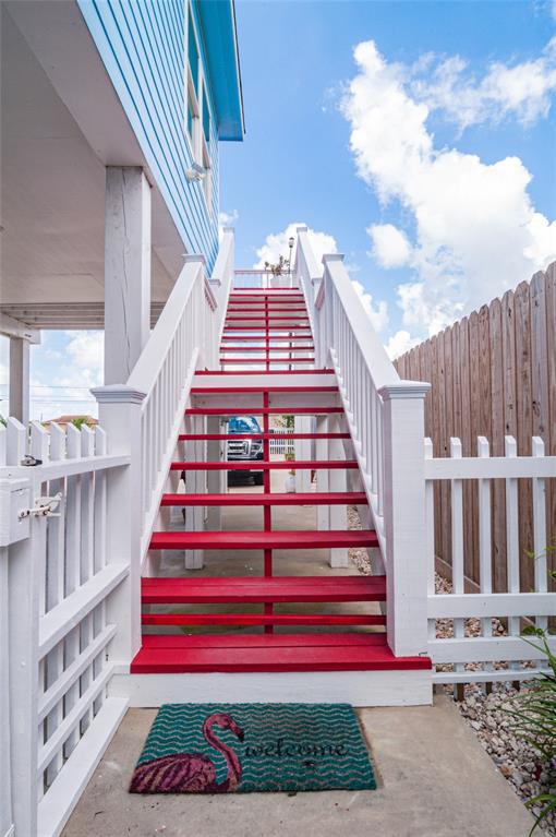 1415 2 9th Street, San Leon, Texas 77539, 2 Bedrooms Bedrooms, 5 Rooms Rooms,2 BathroomsBathrooms,Single-family,For Sale,9th,87188029