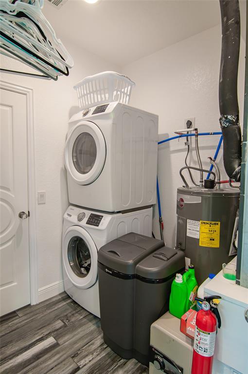 1415 2 9th Street, San Leon, Texas 77539, 2 Bedrooms Bedrooms, 5 Rooms Rooms,2 BathroomsBathrooms,Single-family,For Sale,9th,87188029