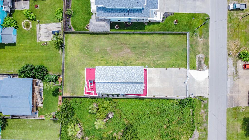 1415 2 9th Street, San Leon, Texas 77539, 2 Bedrooms Bedrooms, 5 Rooms Rooms,2 BathroomsBathrooms,Single-family,For Sale,9th,87188029