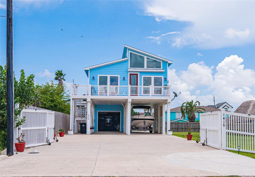 1415 2 9th Street, San Leon, Texas 77539, 2 Bedrooms Bedrooms, 5 Rooms Rooms,2 BathroomsBathrooms,Single-family,For Sale,9th,87188029