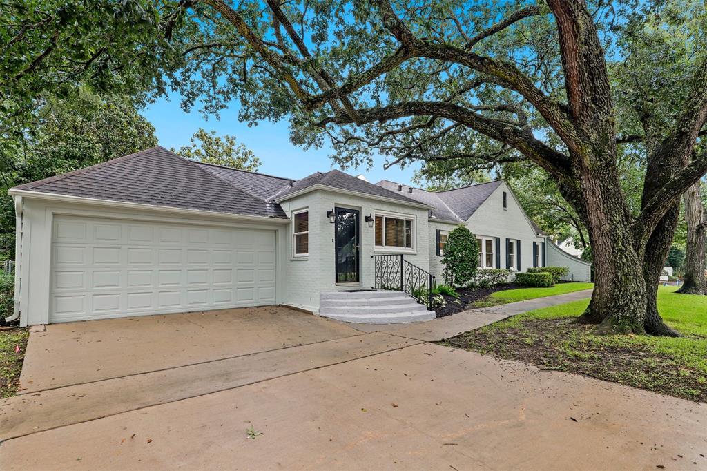 3136 1 Lafayette Street, West University Place, Texas 77005, 3 Bedrooms Bedrooms, 7 Rooms Rooms,2 BathroomsBathrooms,Single-family,For Sale,Lafayette,17207783