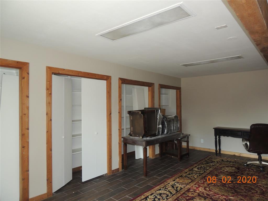 1914 1 Longmire Road, Conroe, Texas 77304, 4 Bedrooms Bedrooms, 4 Rooms Rooms,3 BathroomsBathrooms,Single-family,For Sale,Longmire,70908431