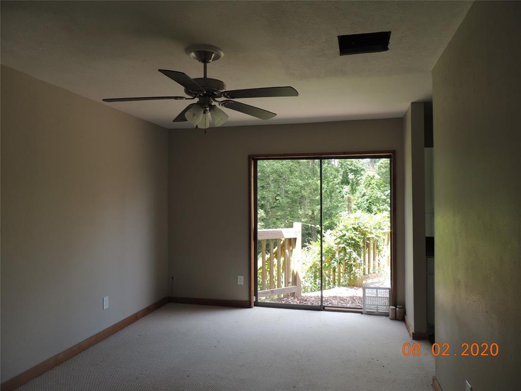 1914 1 Longmire Road, Conroe, Texas 77304, 4 Bedrooms Bedrooms, 4 Rooms Rooms,3 BathroomsBathrooms,Single-family,For Sale,Longmire,70908431