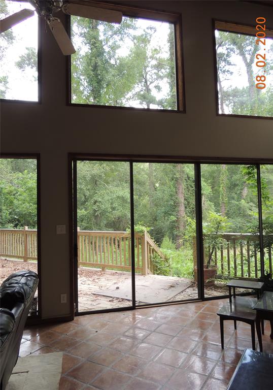 1914 1 Longmire Road, Conroe, Texas 77304, 4 Bedrooms Bedrooms, 4 Rooms Rooms,3 BathroomsBathrooms,Single-family,For Sale,Longmire,70908431