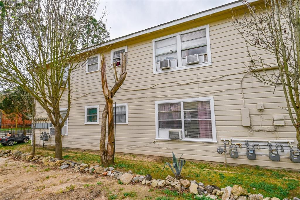 5033 2 Polk Street, Houston, Texas 77023, 1 Bedroom Bedrooms, ,1 BathroomBathrooms,Multi-family,For Sale,Polk,72435578