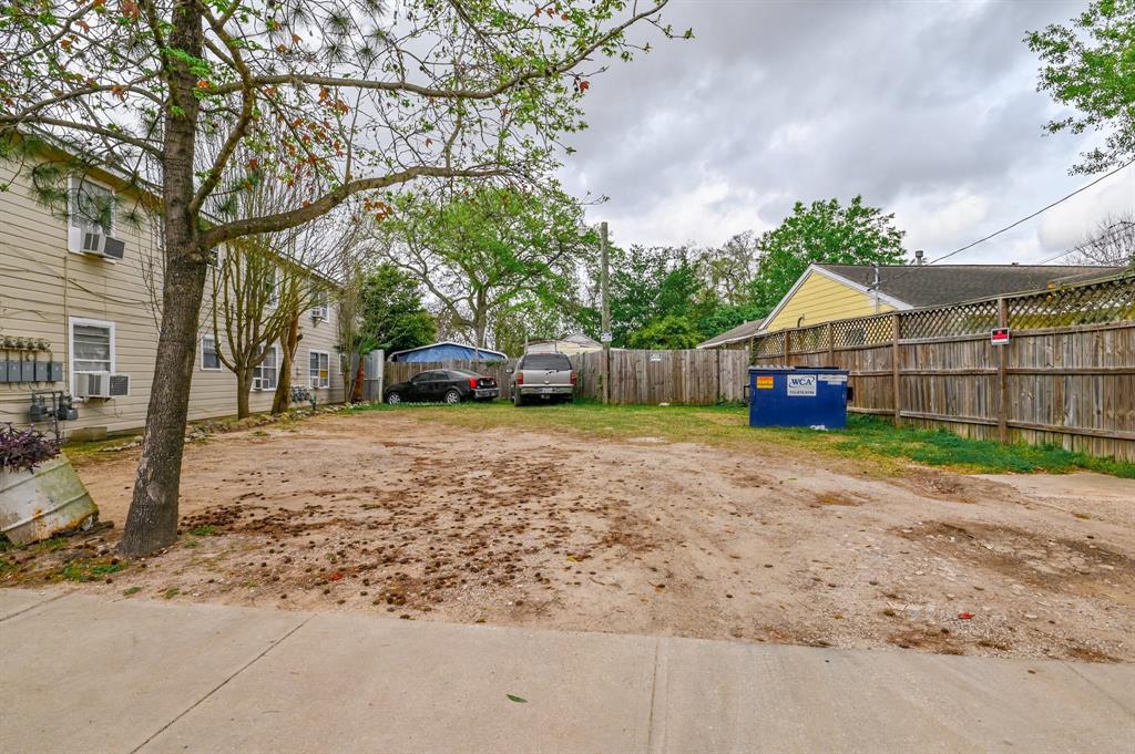 5033 2 Polk Street, Houston, Texas 77023, 1 Bedroom Bedrooms, ,1 BathroomBathrooms,Multi-family,For Sale,Polk,72435578