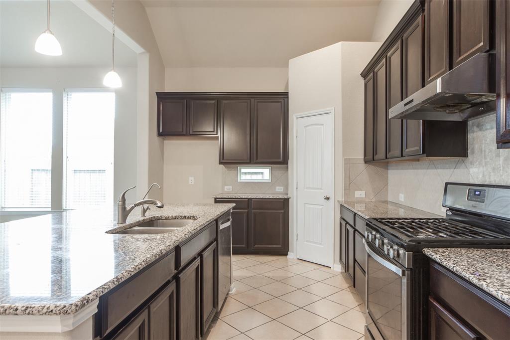 315 2 Lockridge Hill Lane, Richmond, Texas 77469, 4 Bedrooms Bedrooms, 5 Rooms Rooms,3 BathroomsBathrooms,Single-family,For Sale,Lockridge Hill,80971772