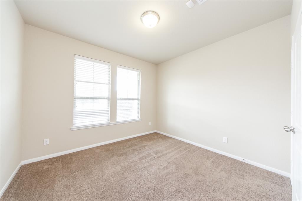 315 2 Lockridge Hill Lane, Richmond, Texas 77469, 4 Bedrooms Bedrooms, 5 Rooms Rooms,3 BathroomsBathrooms,Single-family,For Sale,Lockridge Hill,80971772