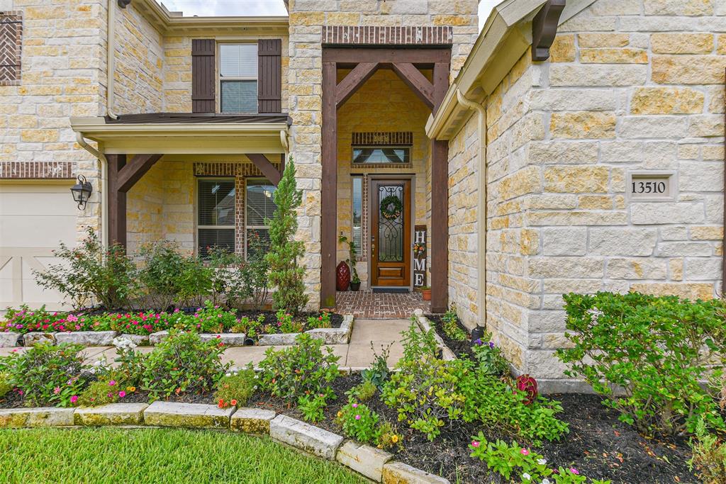 13510 2 Sorghum Drive, Rosharon, Texas 77583, 5 Bedrooms Bedrooms, 17 Rooms Rooms,4 BathroomsBathrooms,Single-family,For Sale,Sorghum,11424977