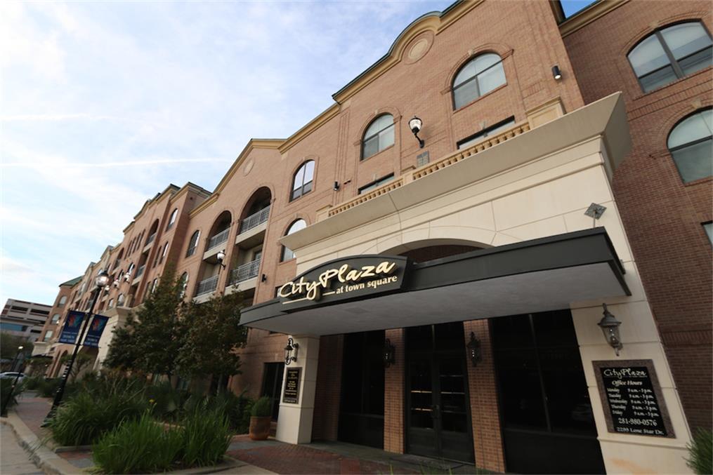 2299 Lone Star, Sugar Land, Texas 77479, 2 Bedrooms Bedrooms, 5 Rooms Rooms,2 BathroomsBathrooms,Mid/hi-rise Condo,For Sale,CITY PLAZA AT TOWN SQUARE,Lone Star,79951151