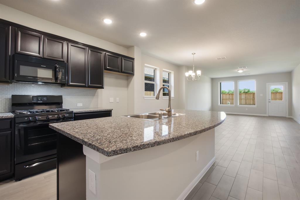 127 2 Winged Elm Court, Willis, Texas 77318, 3 Bedrooms Bedrooms, 8 Rooms Rooms,2 BathroomsBathrooms,Single-family,For Sale,Winged Elm,71567434