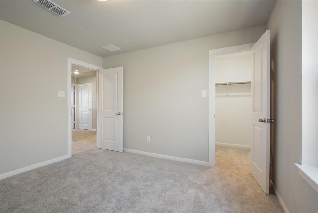 127 2 Winged Elm Court, Willis, Texas 77318, 3 Bedrooms Bedrooms, 8 Rooms Rooms,2 BathroomsBathrooms,Single-family,For Sale,Winged Elm,71567434