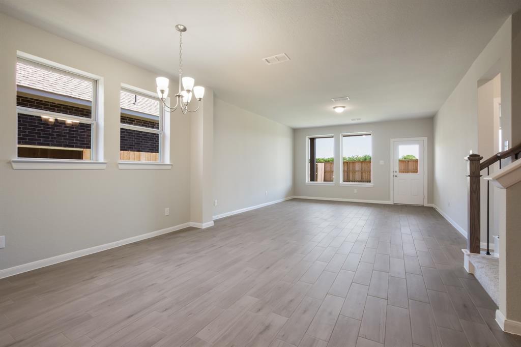 127 2 Winged Elm Court, Willis, Texas 77318, 3 Bedrooms Bedrooms, 8 Rooms Rooms,2 BathroomsBathrooms,Single-family,For Sale,Winged Elm,71567434